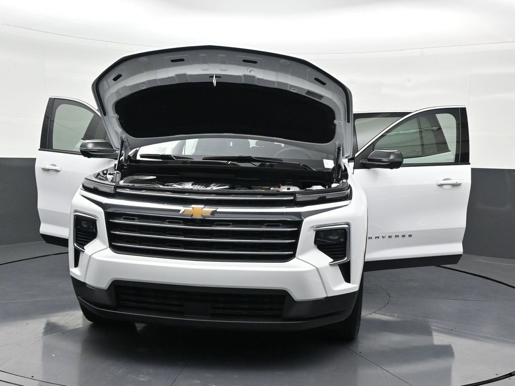 2024 Chevrolet Traverse LT