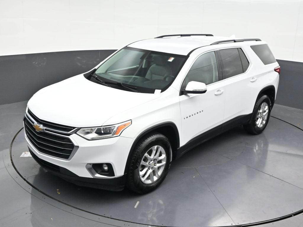 2021 Chevrolet Traverse LT Cloth