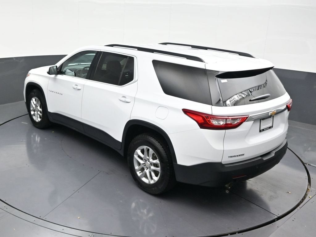 2021 Chevrolet Traverse LT Cloth