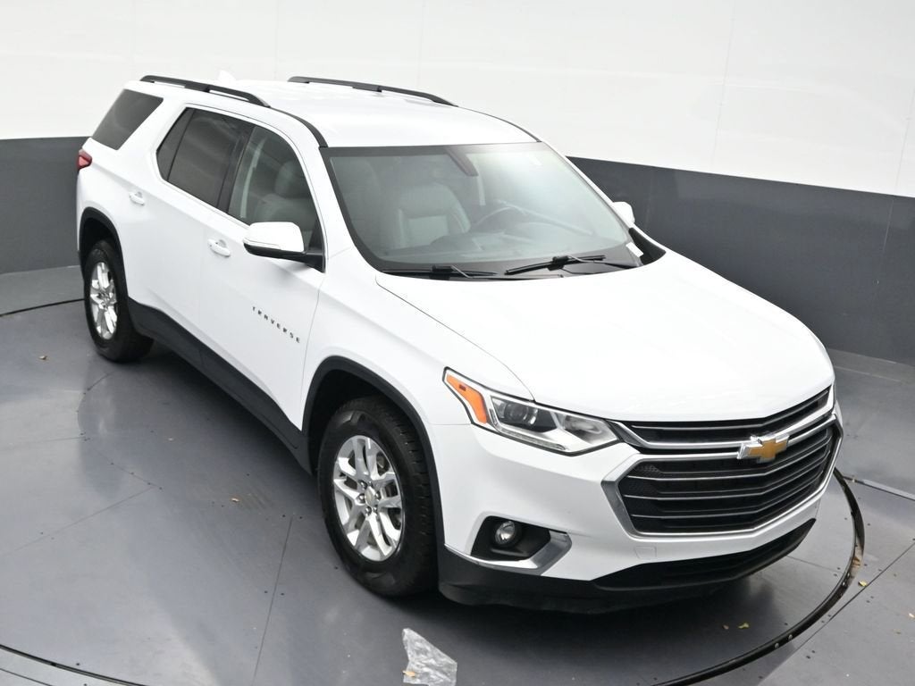 2021 Chevrolet Traverse LT Cloth