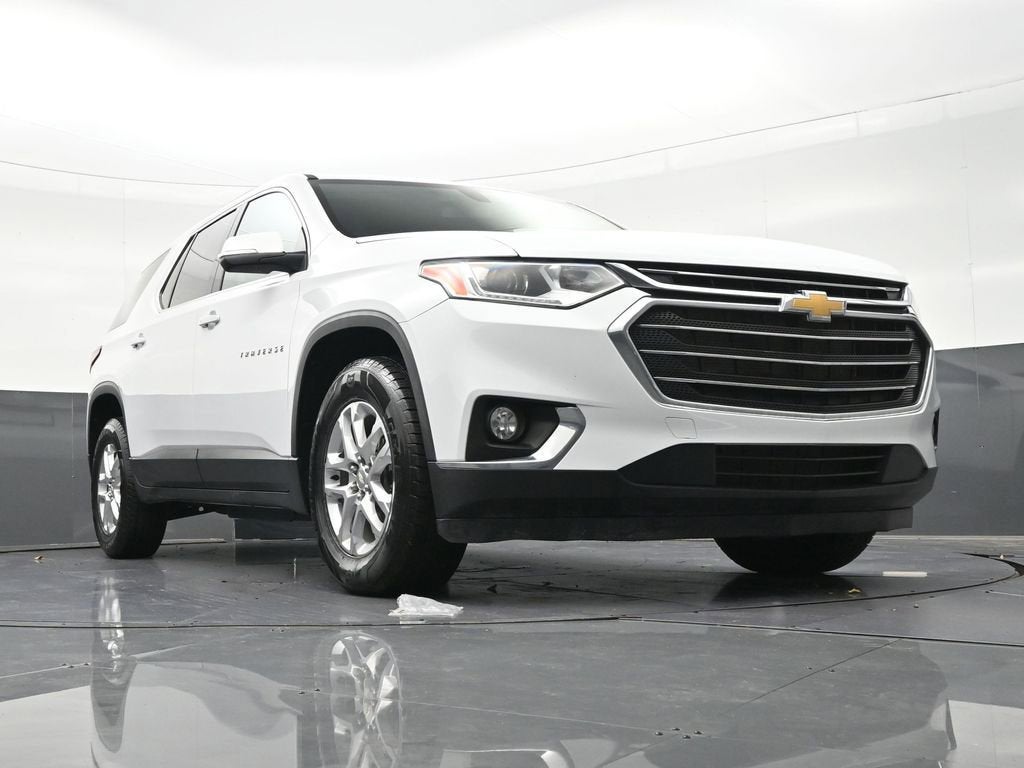 2021 Chevrolet Traverse LT Cloth