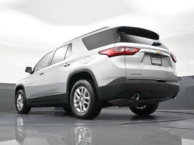 2021 Chevrolet Traverse LT Cloth