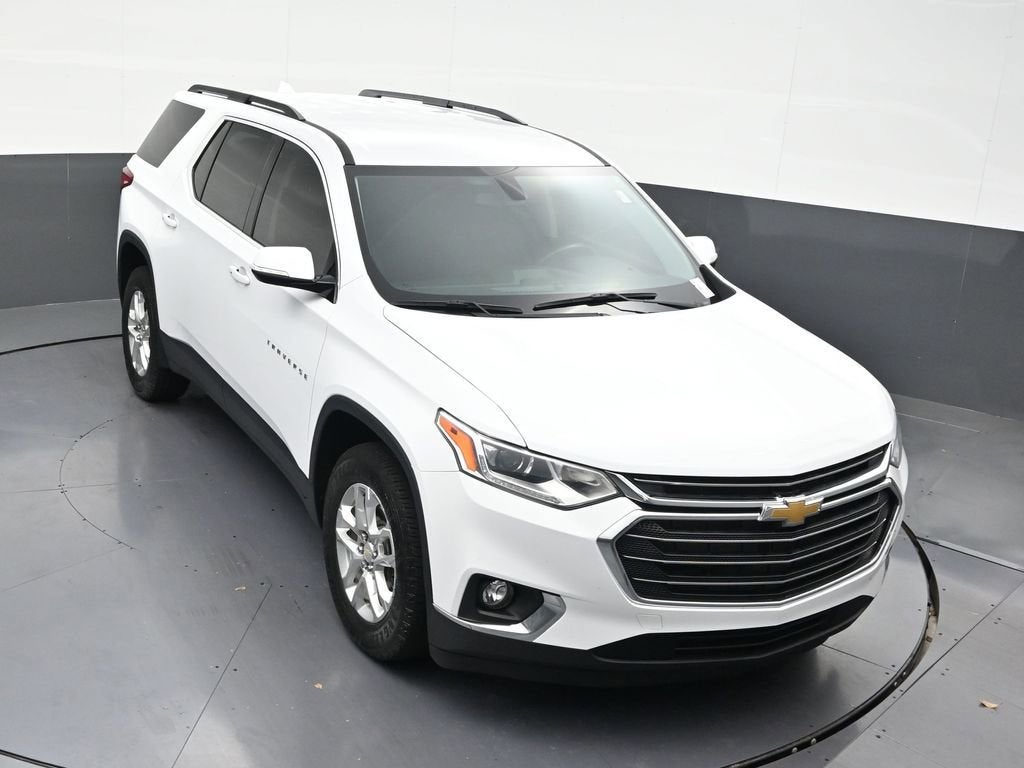 2021 Chevrolet Traverse LT Cloth
