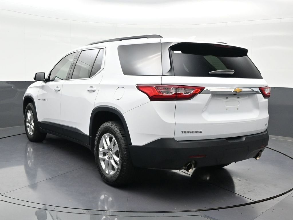 2021 Chevrolet Traverse LT Cloth