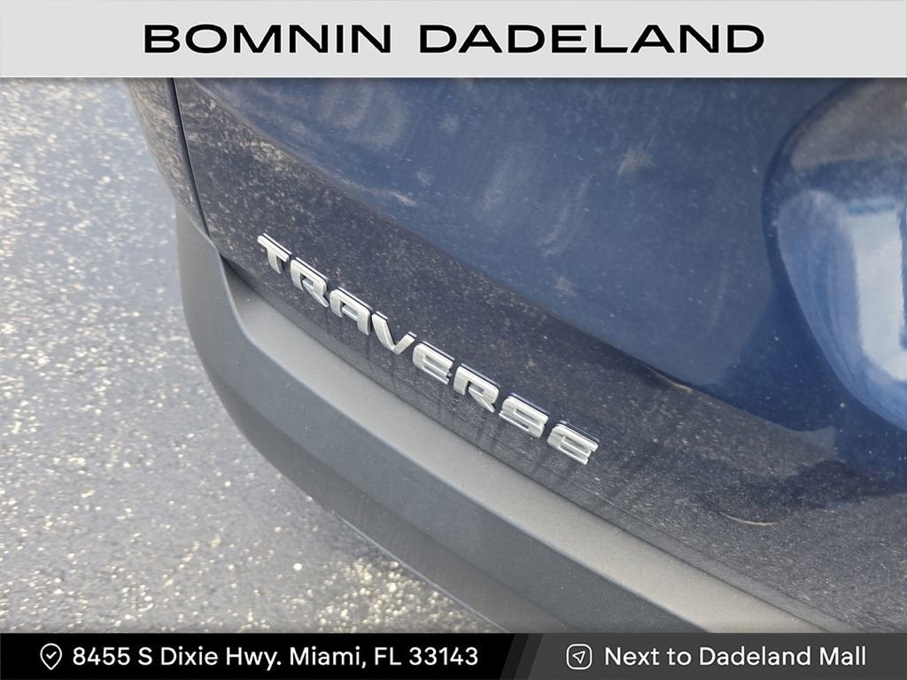 2023 Chevrolet Traverse LT Cloth