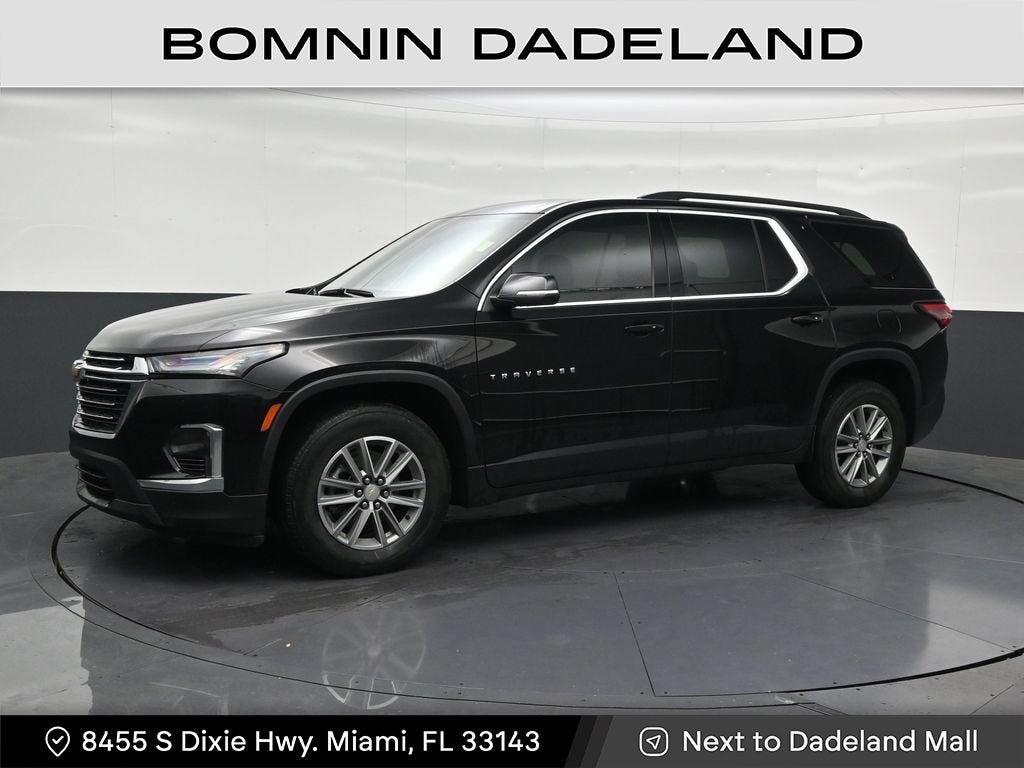 2023 Chevrolet Traverse LT Cloth