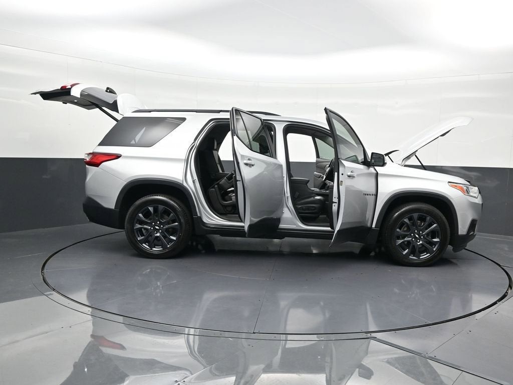2021 Chevrolet Traverse RS