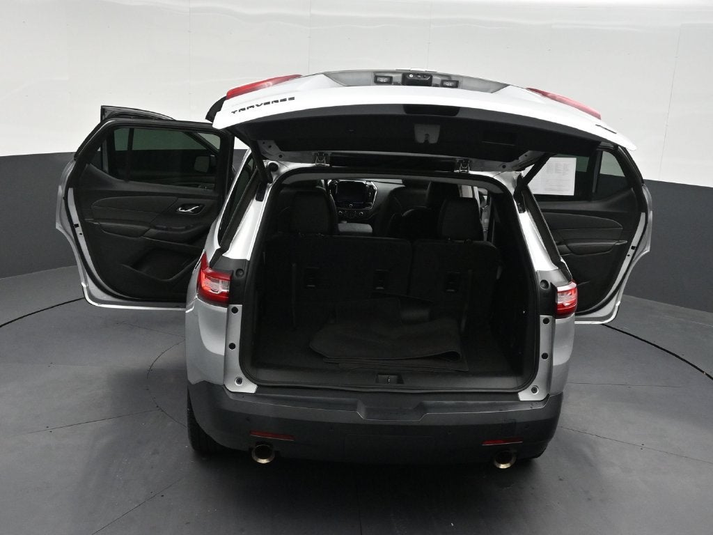 2021 Chevrolet Traverse RS