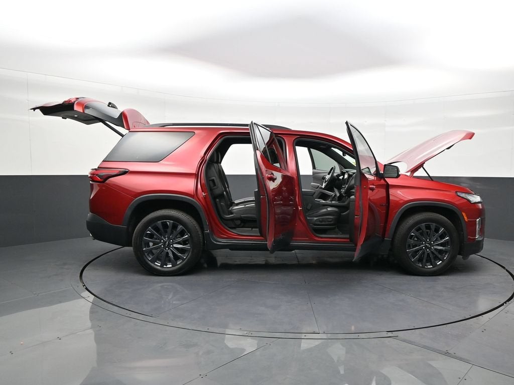 2022 Chevrolet Traverse RS