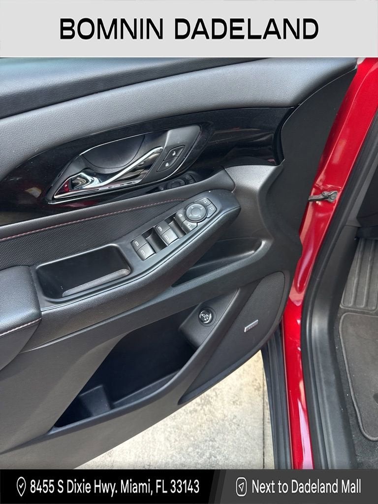 2023 Chevrolet Traverse RS