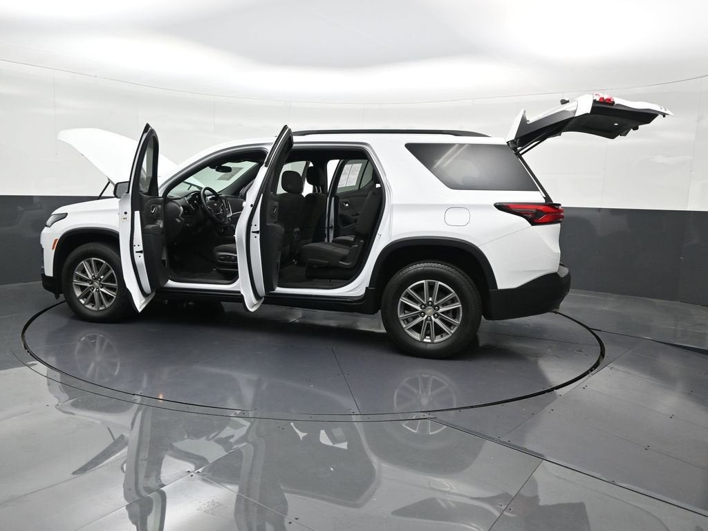 2024 Chevrolet Traverse Limited LT Cloth