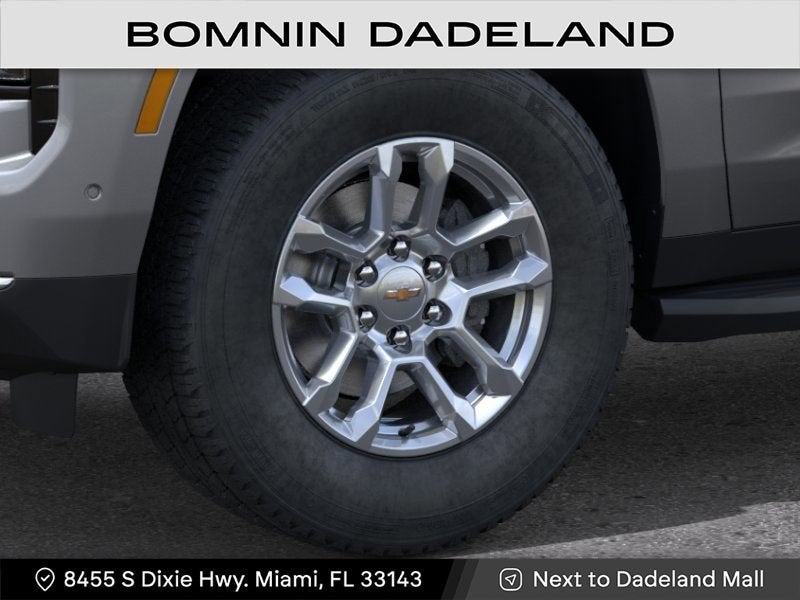 2026 Chevrolet Suburban LS - Photo 9