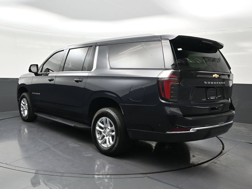2025 Chevrolet Suburban LS