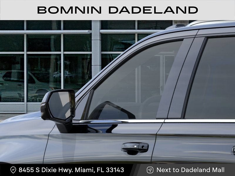 2026 Chevrolet Suburban LT - Photo 12
