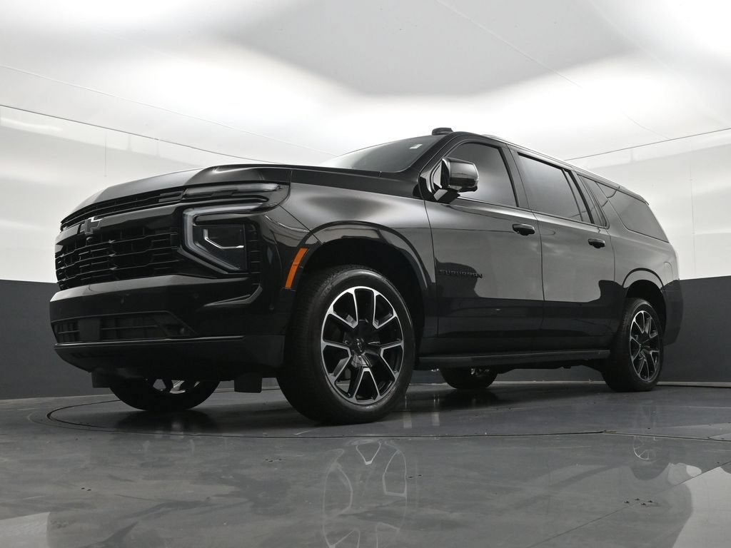 2025 Chevrolet Suburban RST