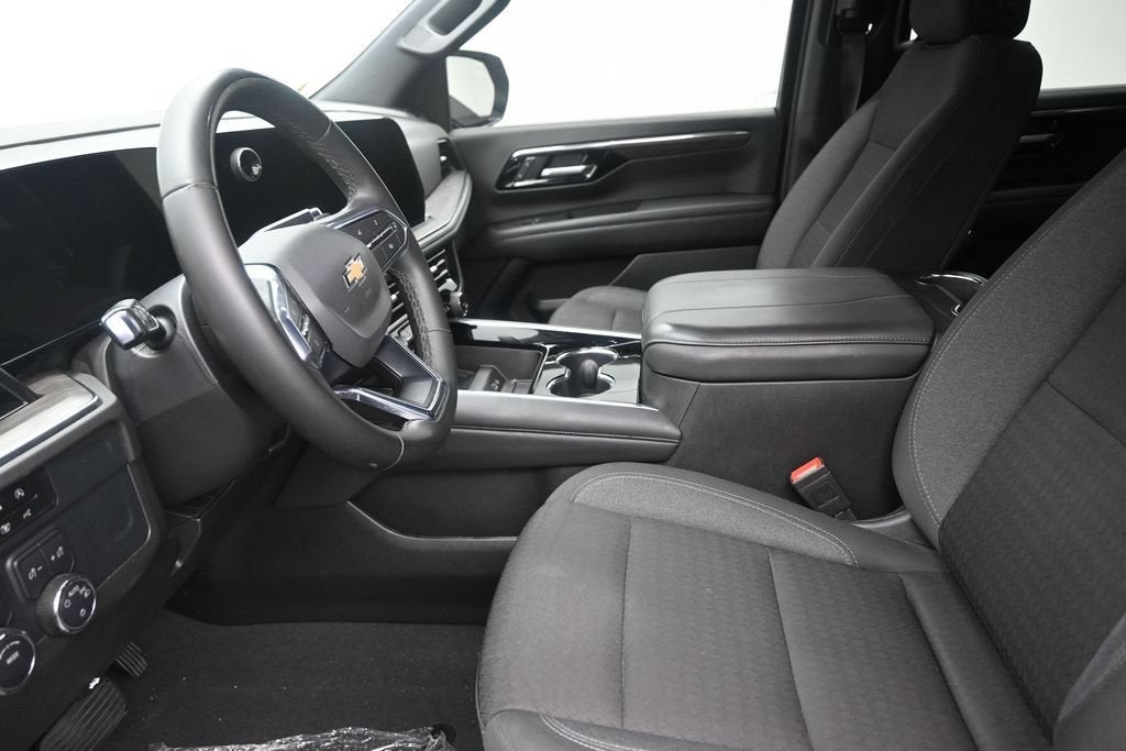 2025 Chevrolet Tahoe LS