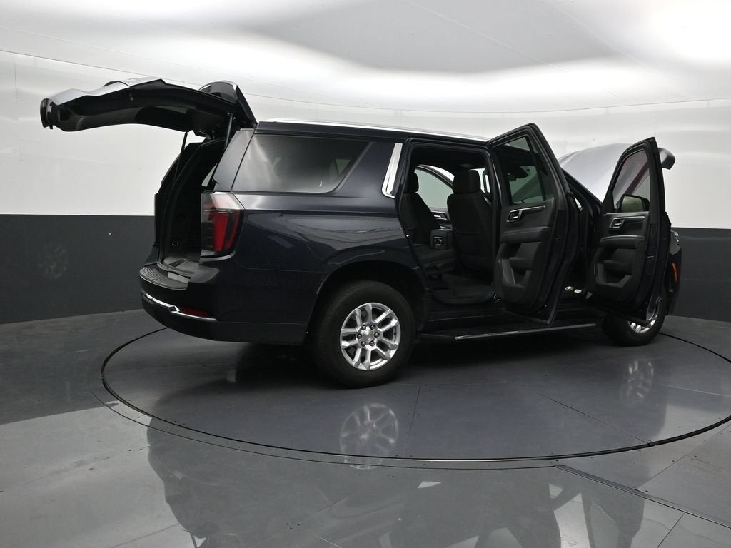 2025 Chevrolet Tahoe LS