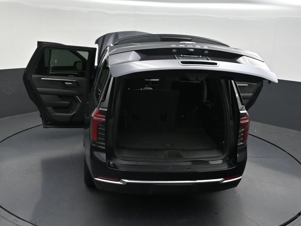 2025 Chevrolet Tahoe LS