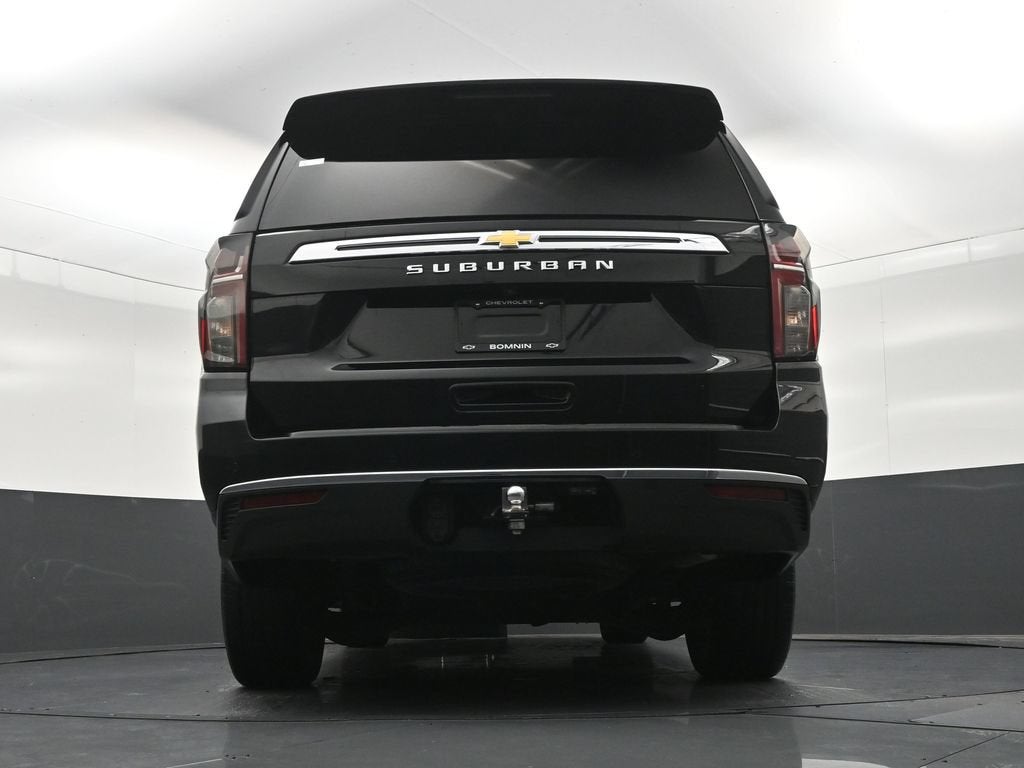 2023 Chevrolet Suburban LS