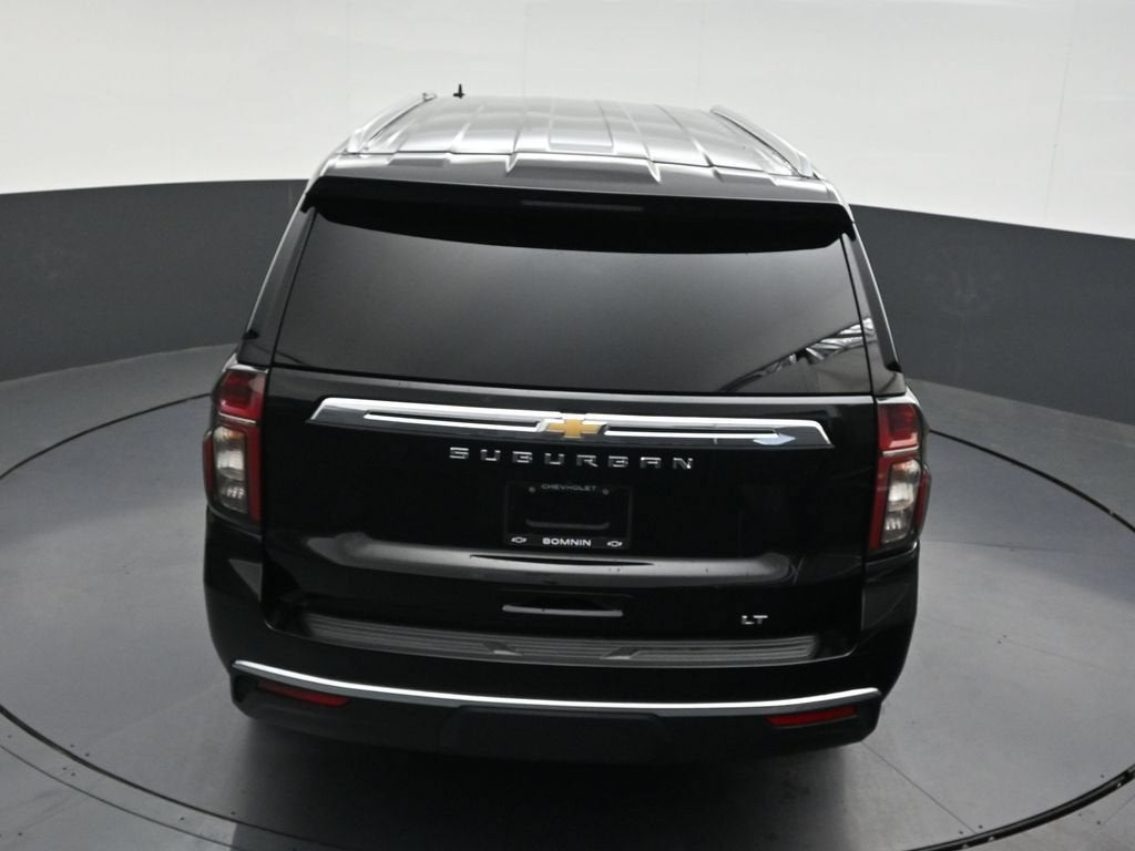 2022 Chevrolet Suburban LT