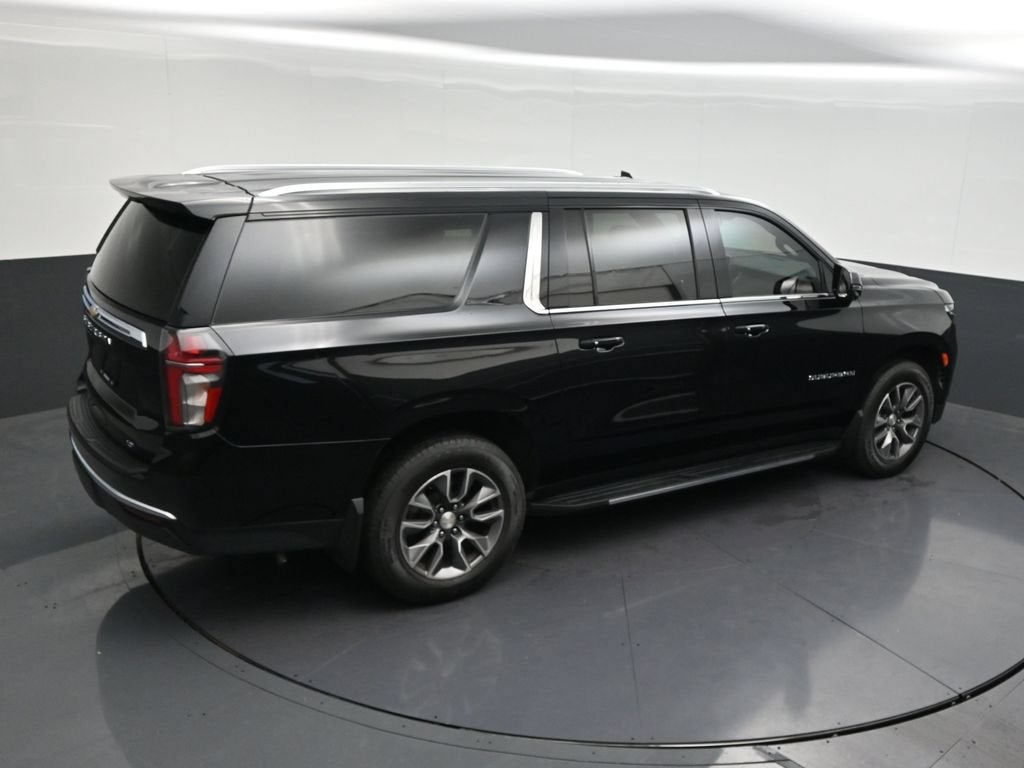 2022 Chevrolet Suburban LT