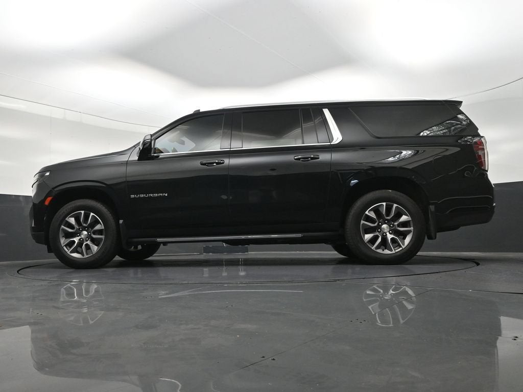 2022 Chevrolet Suburban LT