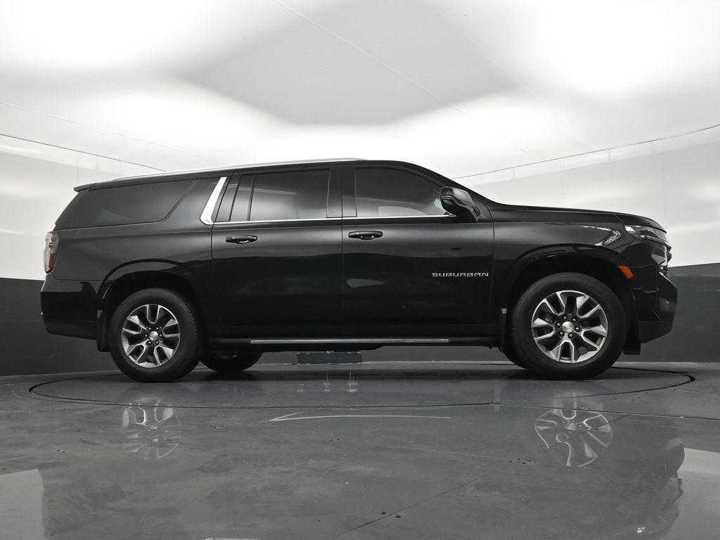 2022 Chevrolet Suburban LT