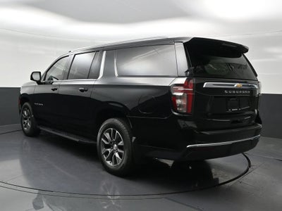 2022 Chevrolet Suburban LT