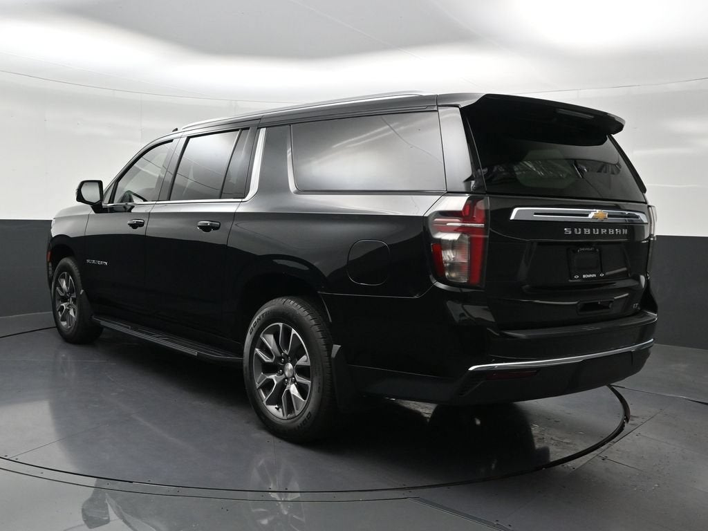 2022 Chevrolet Suburban LT