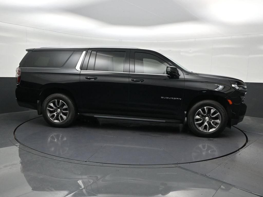 2022 Chevrolet Suburban LT