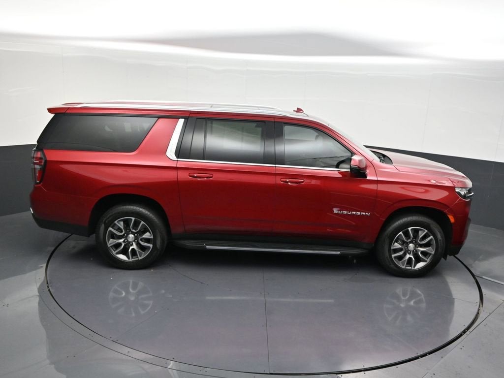 2022 Chevrolet Suburban LT