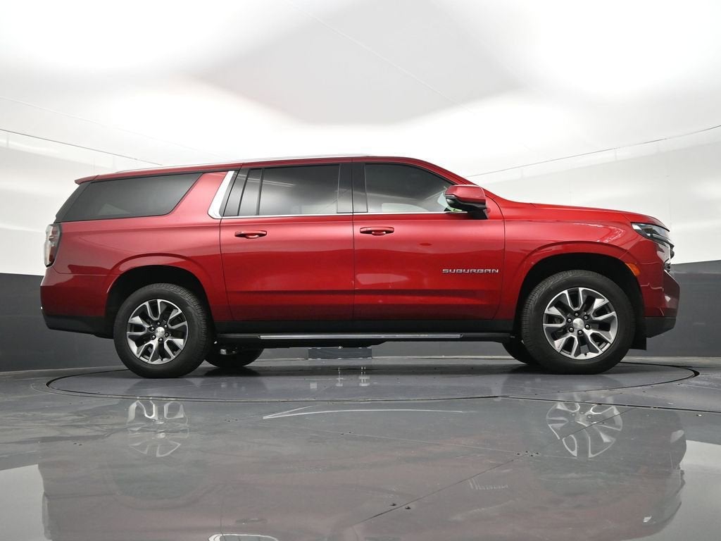 2022 Chevrolet Suburban LT