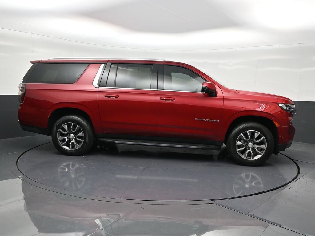 2022 Chevrolet Suburban LT