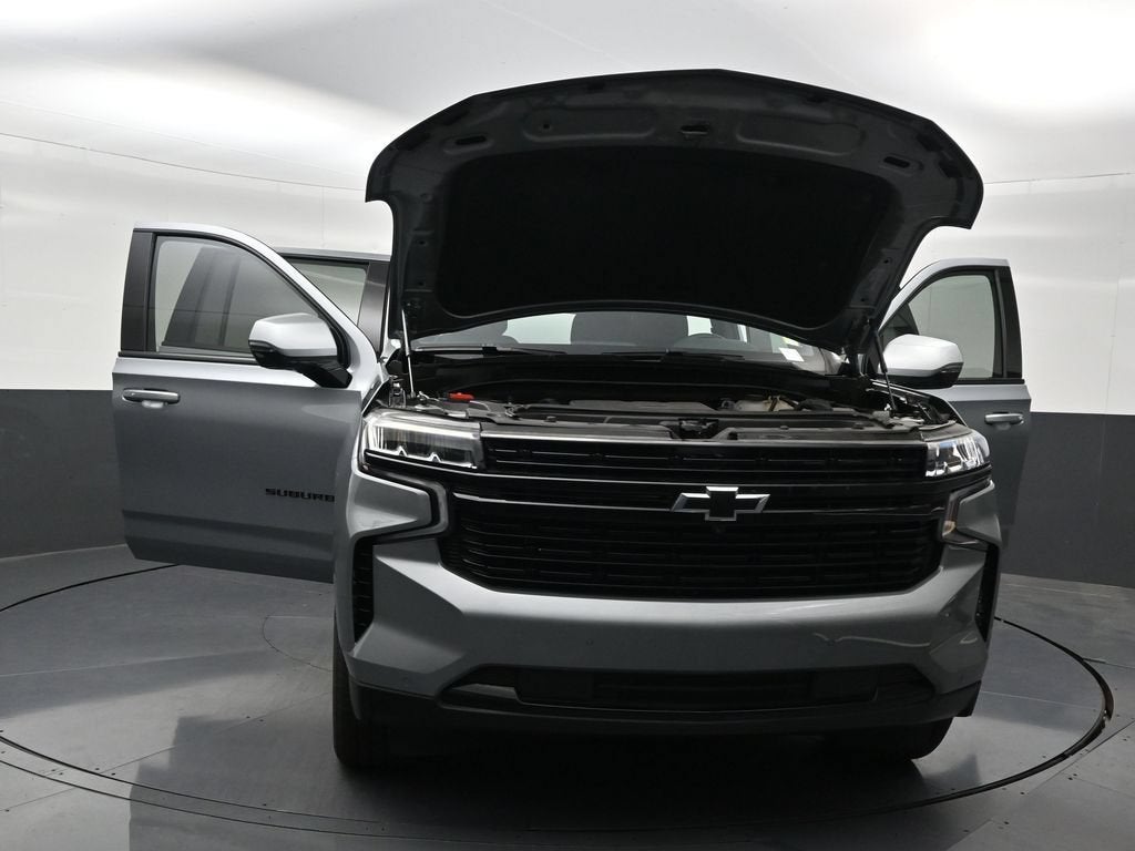 2024 Chevrolet Suburban RST