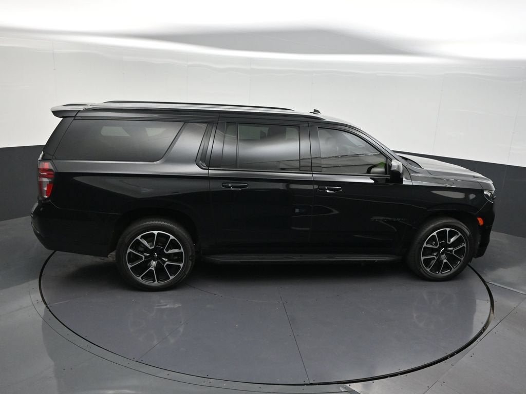2021 Chevrolet Suburban RST