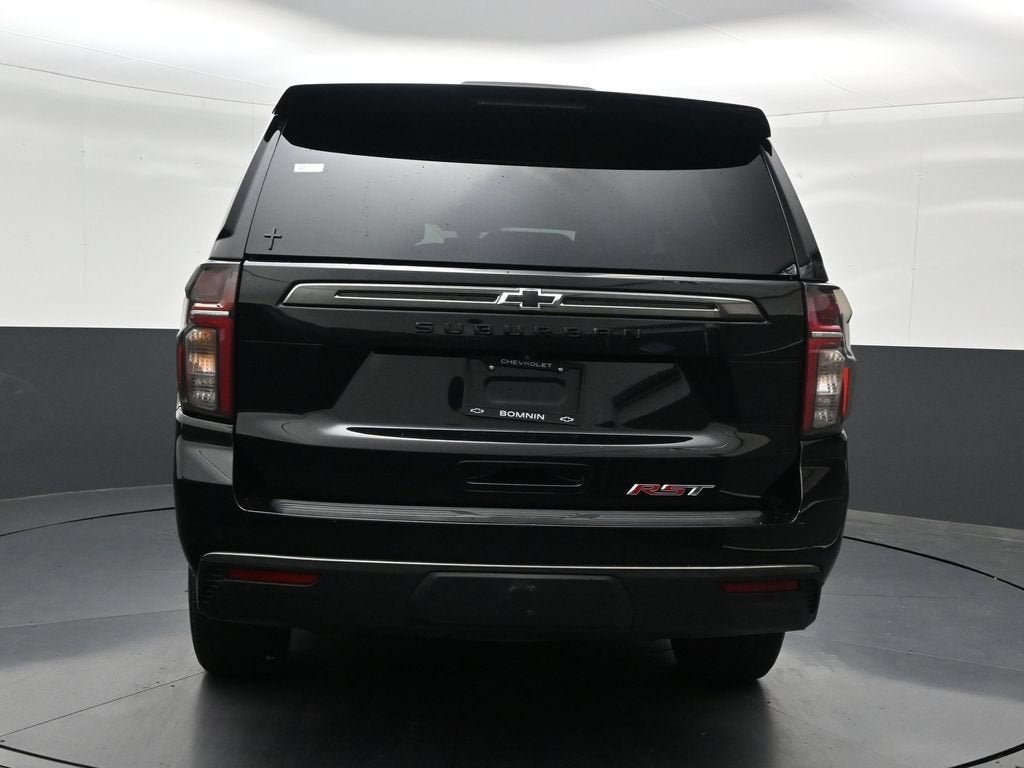 2021 Chevrolet Suburban RST
