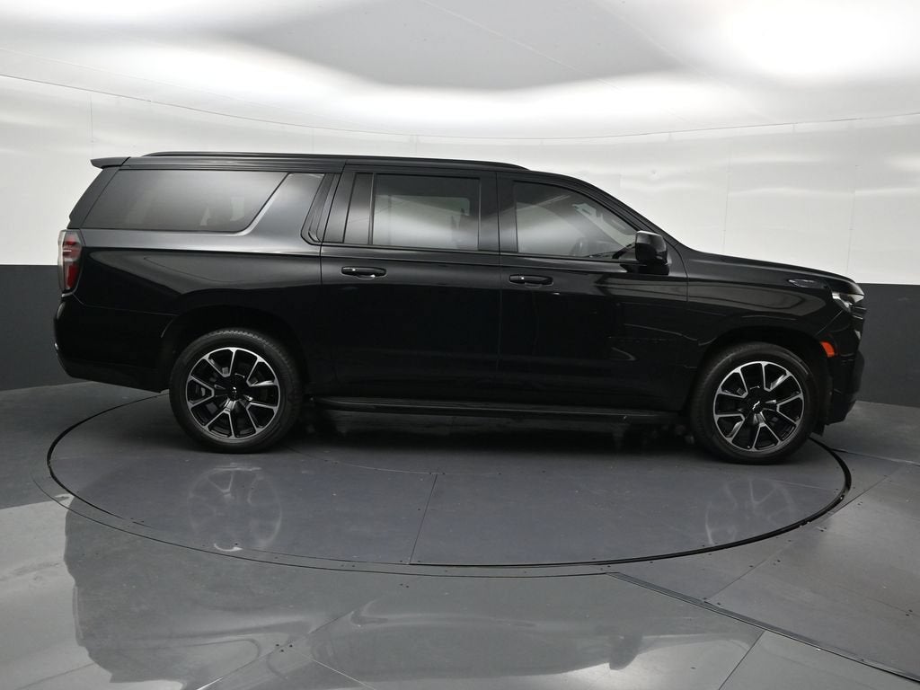 2021 Chevrolet Suburban RST