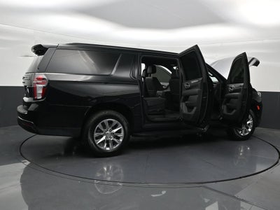 2024 Chevrolet Suburban RST