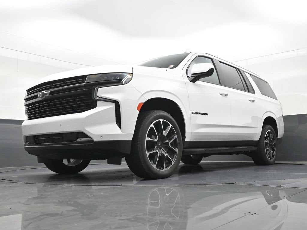2024 Chevrolet Suburban RST
