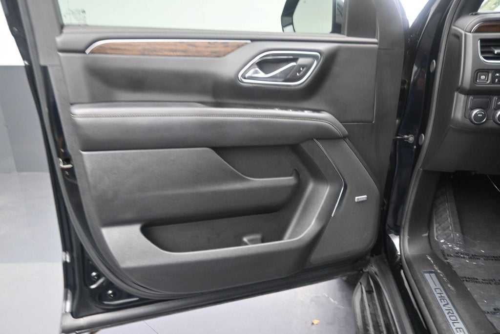 2024 Chevrolet Suburban Premier