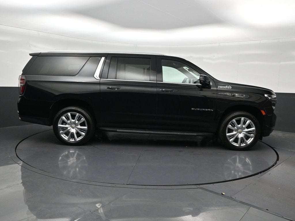 2023 Chevrolet Suburban High Country