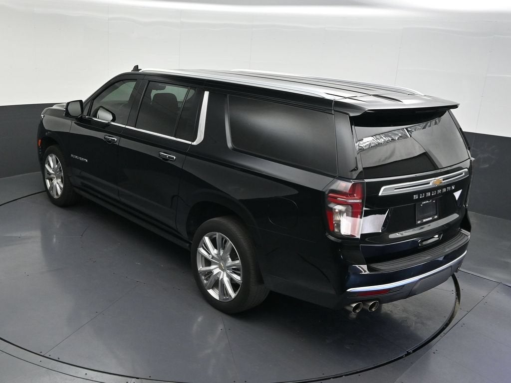 2023 Chevrolet Suburban High Country