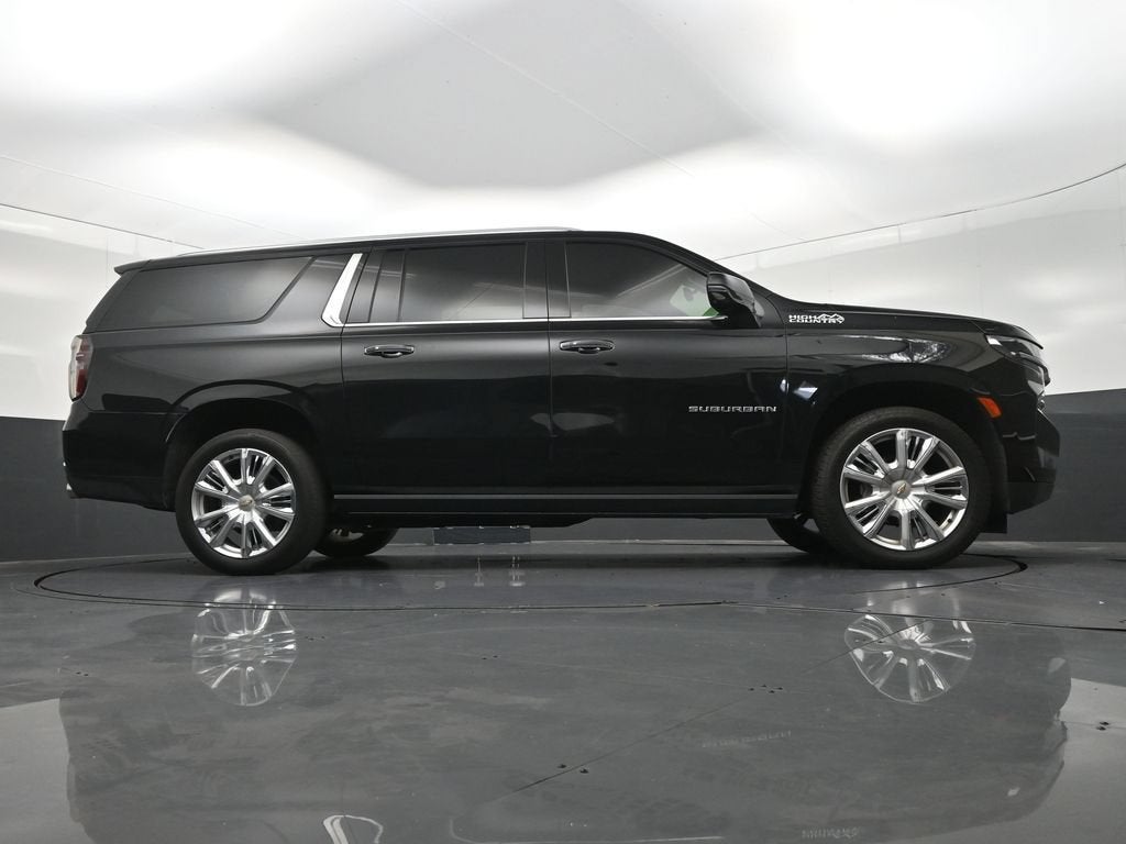 2023 Chevrolet Suburban High Country