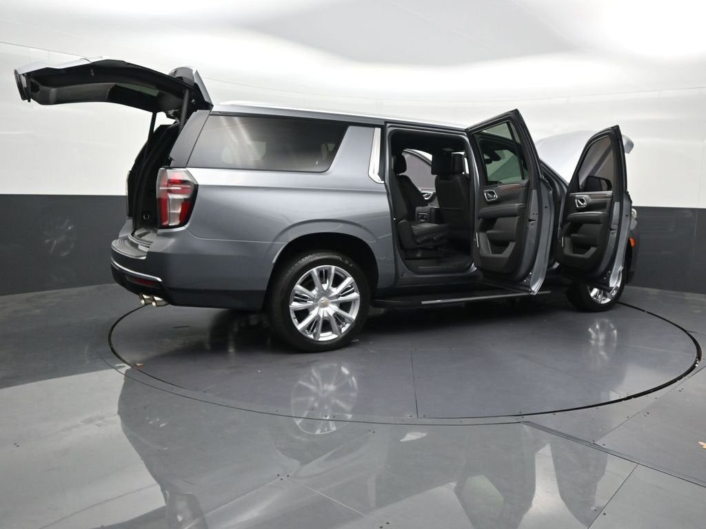 2021 Chevrolet Suburban High Country
