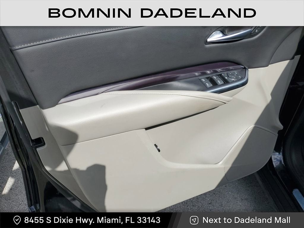 2022 Cadillac XT4 Luxury