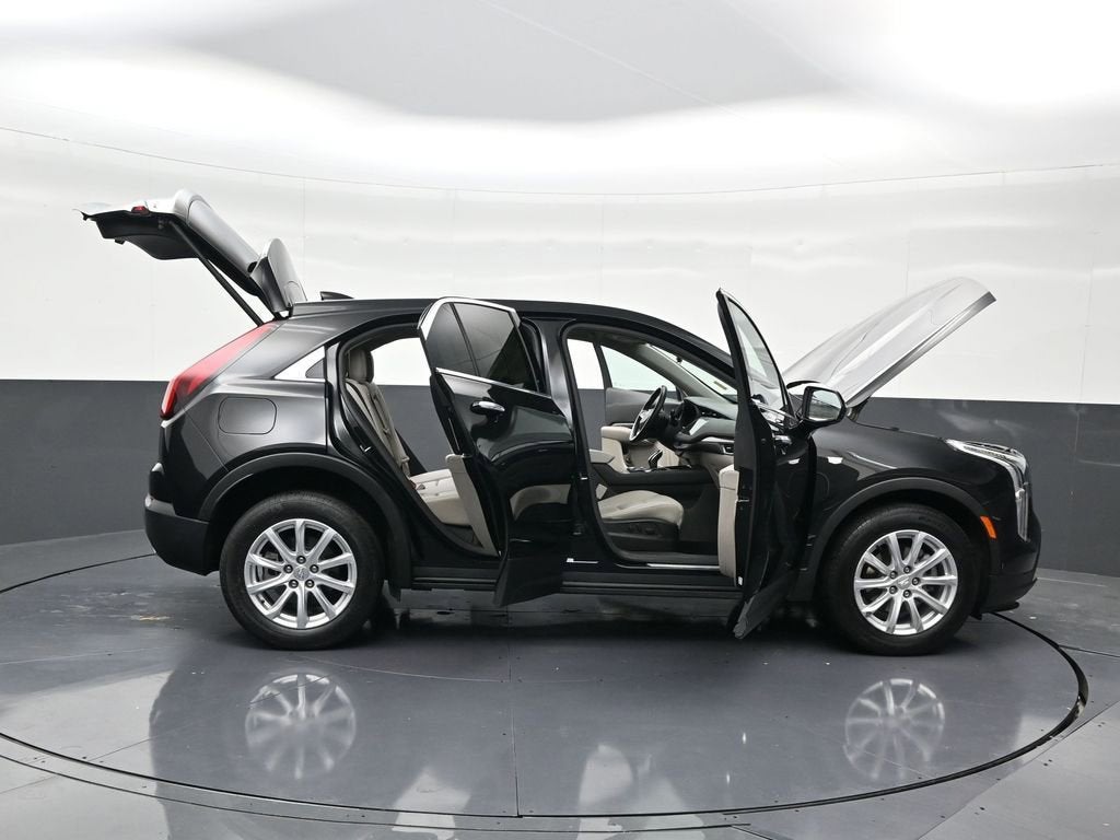 2022 Cadillac XT4 Luxury