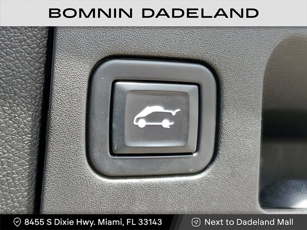 2022 Cadillac XT4 Luxury