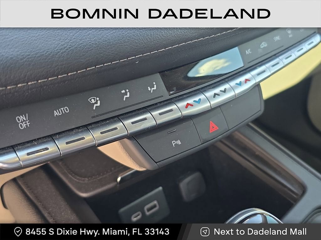 2023 Cadillac XT4 Luxury