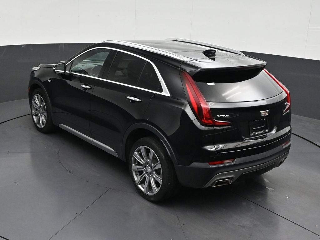 2023 Cadillac XT4 FWD Premium Luxury