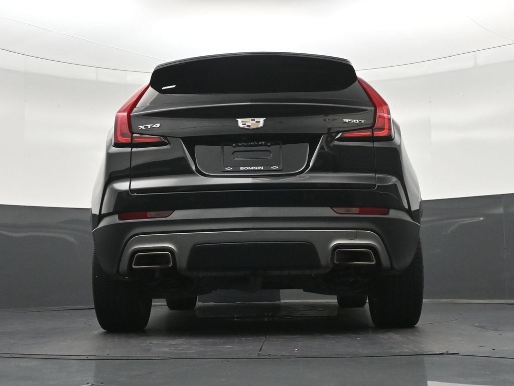 2023 Cadillac XT4 FWD Premium Luxury